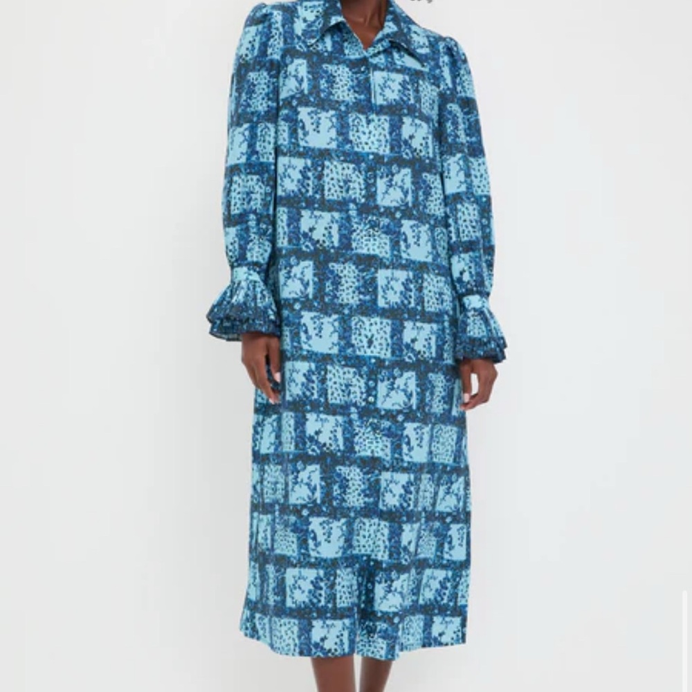 Tuckernuck Blue and White A-line Midi Dress with Notched Collar - Picture 7 of 9